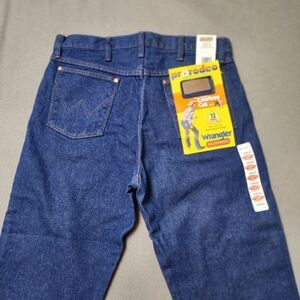 NWT Wrangler Men's 13MWZPW Cowboy Cut Original Fit Jeans Size 33 x 34 Pro Rodeo